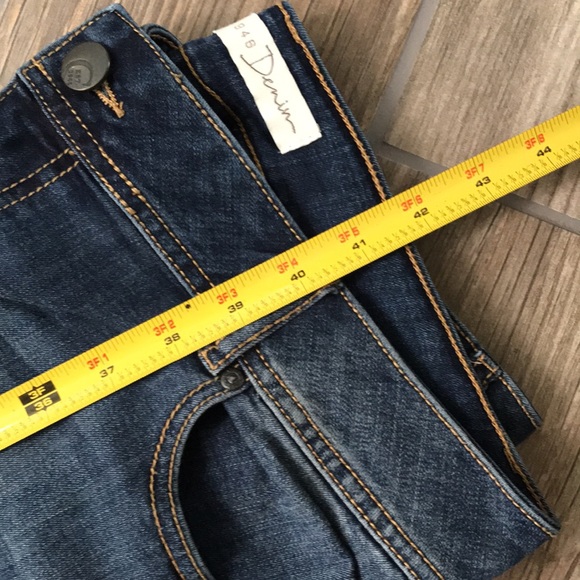 Est. 1949 Modern Cut Blue Jeans - Picture 3 of 5